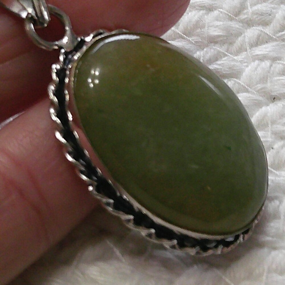 Natural GREEN PREHNITE Handmade Sterling 925 Pendant/Chain #378E